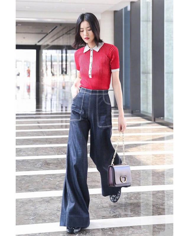 蓝色阔腿牛仔裤穿搭，这“3个要点”穿搭