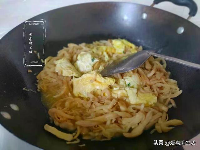 参须的功效与作用及食用方法，参须的功效与作用（这食材新鲜时不值钱）