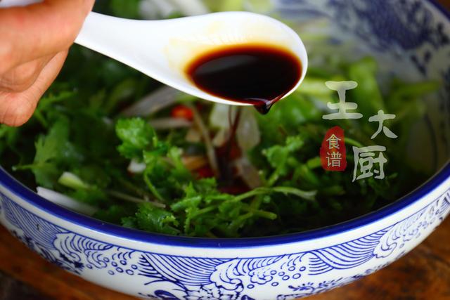 老虎菜是什么菜，老虎菜名字的由来（老虎菜的正宗做法）