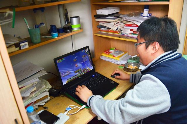 清考是什么意思，大四清考是什么意思（“坚决取消本科毕业清考”）