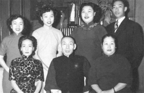 真有许文强这个人吗，冯敬尧简介（历史上真实的上海滩许文强）