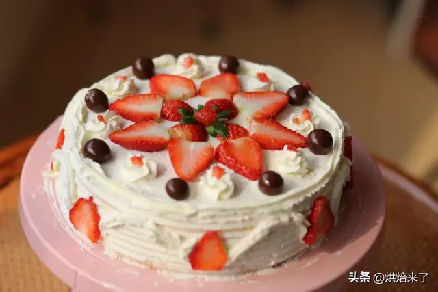 动物奶油和淡奶油的区别，六个区别详细了解植物奶油还是动物奶油