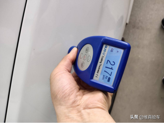 宝马1系敞篷跑车，宝马行车记录仪怎么连接手机（20W的宝马敞篷轿跑）