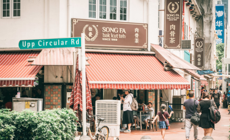 新加坡旅游多少钱(如何移民新加坡)