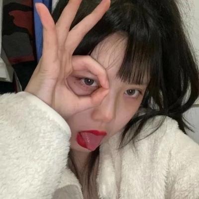 五行缺钱网名，五行缺钱（乐不思蜀搞笑的女主播艺名很古灵精怪）