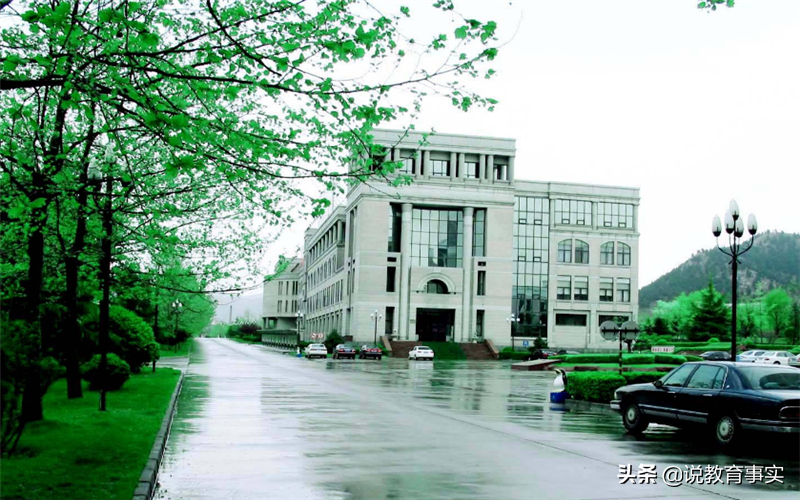 300多分的学校（国内这5所专科院校）