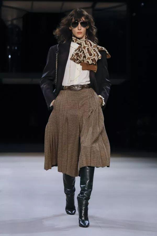 yoke当网名是什么意思，Yoke(束缚)微信昵称（2019年时尚圈上演了一出“老友记”来看看谁回归了）