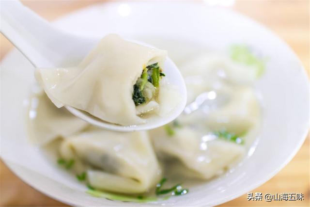 南方过年吃饺子吗，南方到底有没有冬至吃饺子的习俗（因为饺子引发的过年习俗之争。饺子为什么这么不受南方同胞待见）