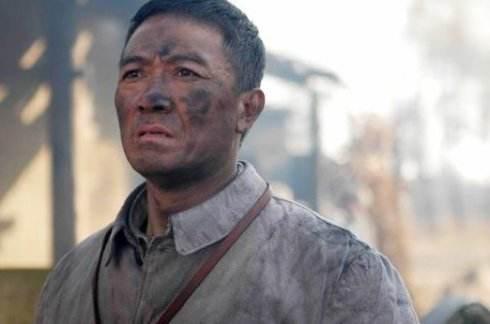 电视剧陈赓大将，电视剧陈赓大将中陈赓的扮演者是谁（李云龙当团长时陈赓是旅长）