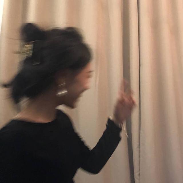 时尚气质女头/女孩子的气质要有也要有素质，微信头像，时尚气质女头/女孩子的气质要有也要有素质（有气质的女生头像）