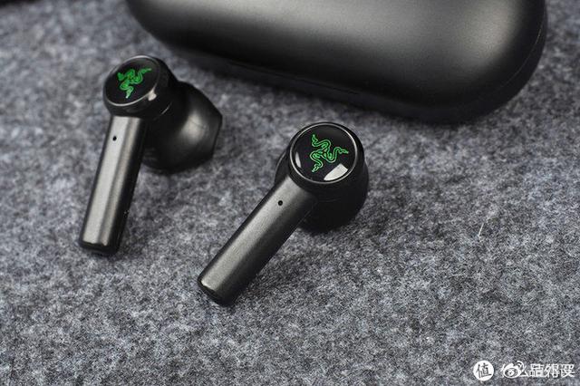 耳机rl怎么分左右，耳机左右怎么分rl（雷蛇战锤狂鲨真无线耳机开箱体验）