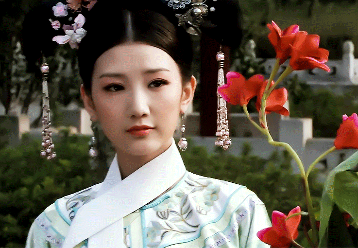 微微一笑很倾城演员表，微微一笑很倾城电视剧演员表（《甄嬛传》已过10年）