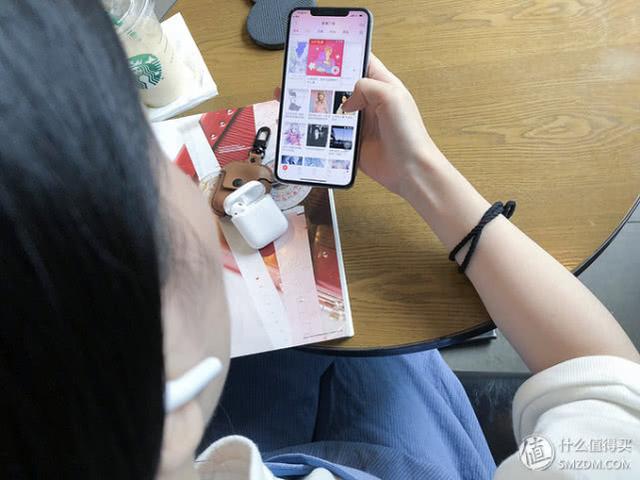 苹果耳机使用说明，如何正确使用苹果耳机（10个你可能不知道的AirPods使用小技巧）
