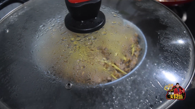 梅菜怎么做好吃，怎样做梅菜扣肉（1斤猪肉半斤梅菜）