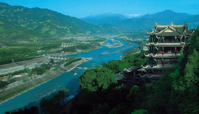 萧何简介和历史事迹，汉朝萧何简介（在项羽分封诸侯王的关键时刻）