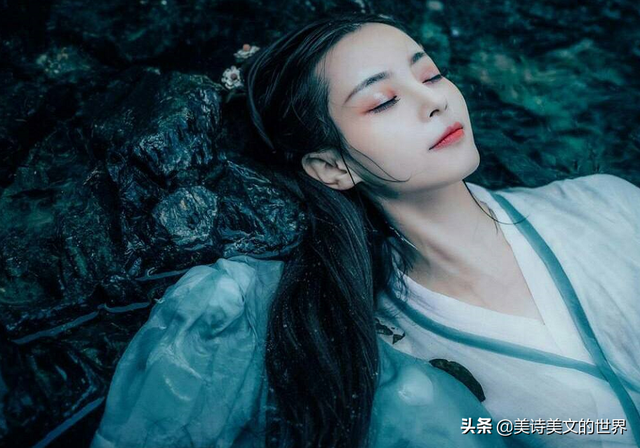 东风不与周郎便铜雀春深锁二乔，东风不与周郎便铜雀春深锁二乔的意思（铜雀春深锁二乔”何意）