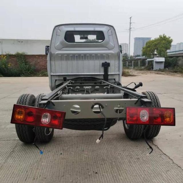 什么是物流台车，物流用的车叫什么（后双轮配东安1.8L汽油机）