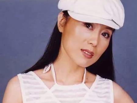 黄梅戏五朵金花,黄梅戏五朵金花是哪五个(42岁嫁小15岁老公) 黄梅戏五朵金花,黄梅戏五朵金花是哪五个(42岁嫁小15岁老公)