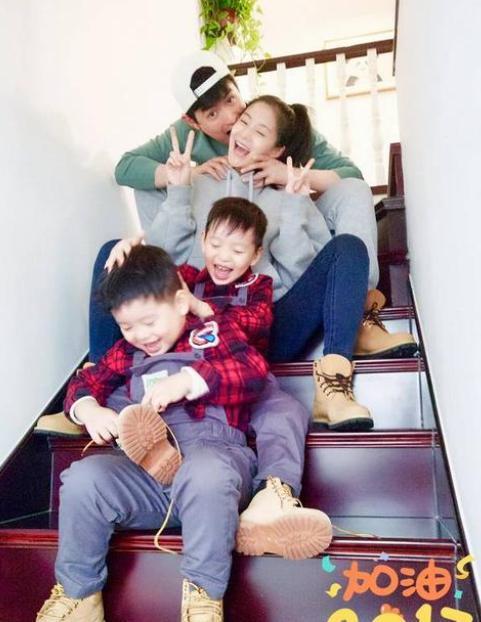 有种遗憾叫容嬷嬷，“儿子”出道多年都没火，儿媳却早已家喻户晓