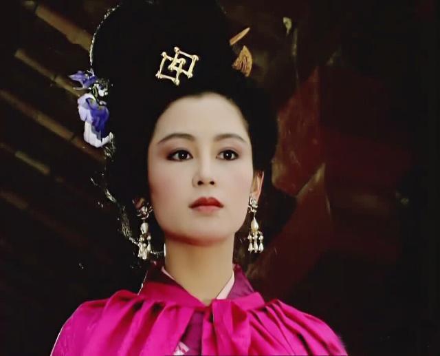 关羽晚上骑貂蝉的图片，貂蝉在吕布死后的生活（他为了她戮力北伐）