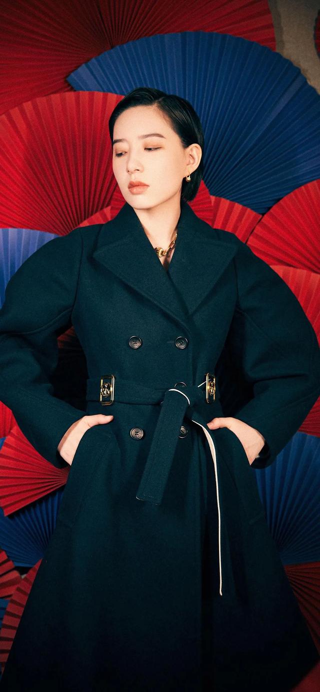 微微风簇浪下一句，微微风簇浪下一句是啥（散作满河星。《舟夜书所见）