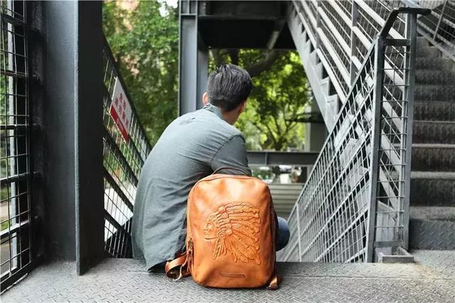 furla是什么牌子的包，furla是什么牌子的包包（有什么好皮包可以“盘”）