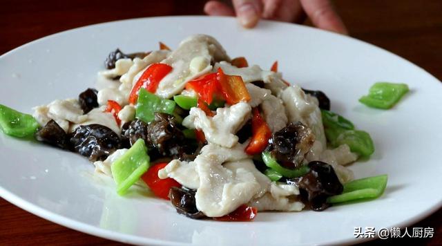 木耳炒鸡的做法怎么样做最好吃，木耳炒鸡的做法怎么样做最好吃窍门（不会做饭的人也能学会）