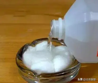 酒精多少度就可以燃烧，酒精使用不当警惕火灾和爆炸