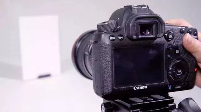 色温对照表，相机白平衡色温对照表（色温和白平衡关系详解）