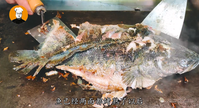 亲手烤鱼片的方法，亲手烤鱼片的方法和配料（想吃烤鱼不用去饭店）
