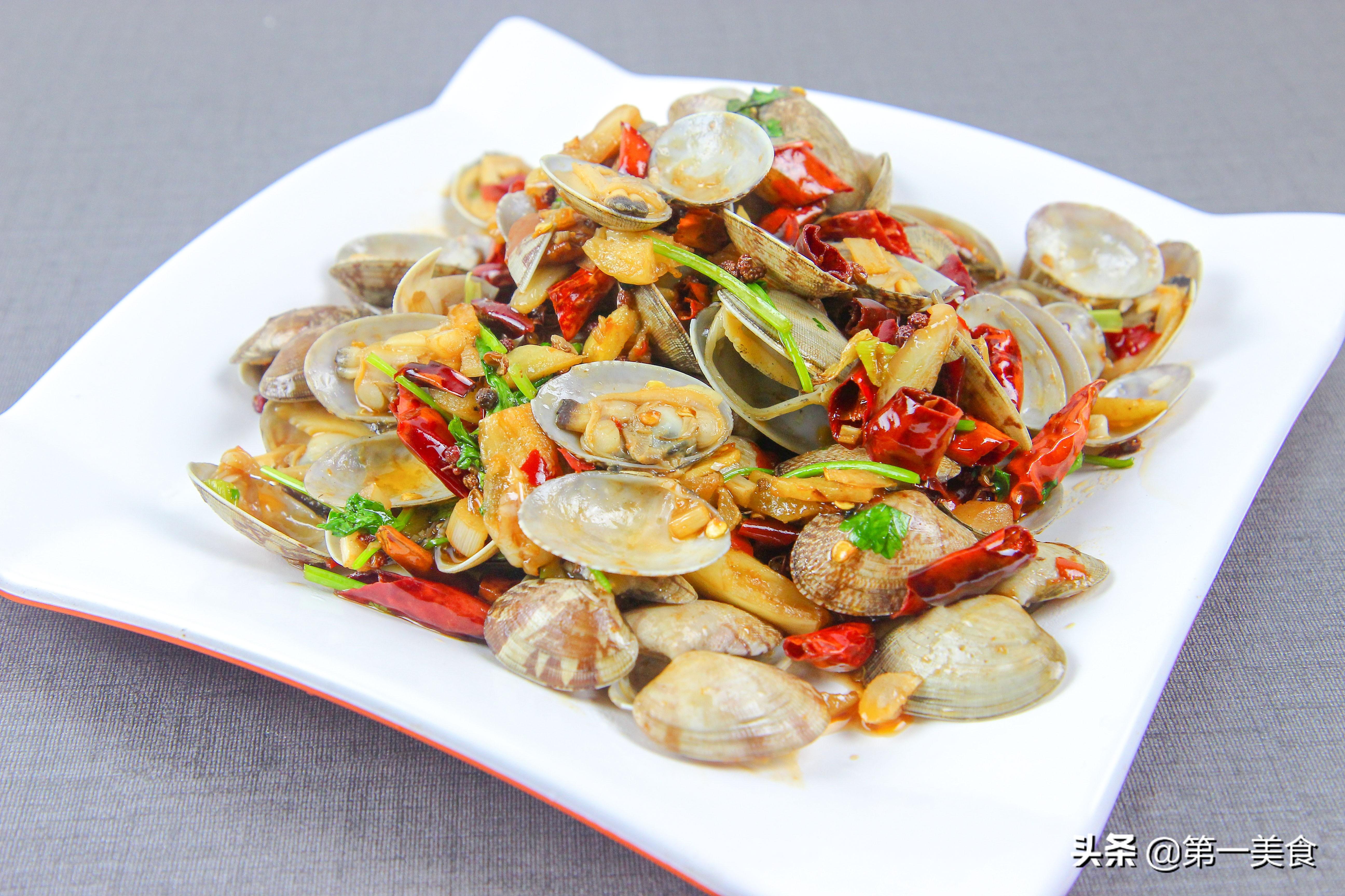 爆炒花甲的做法,厨师长教你做辣炒花甲 - 玉三网