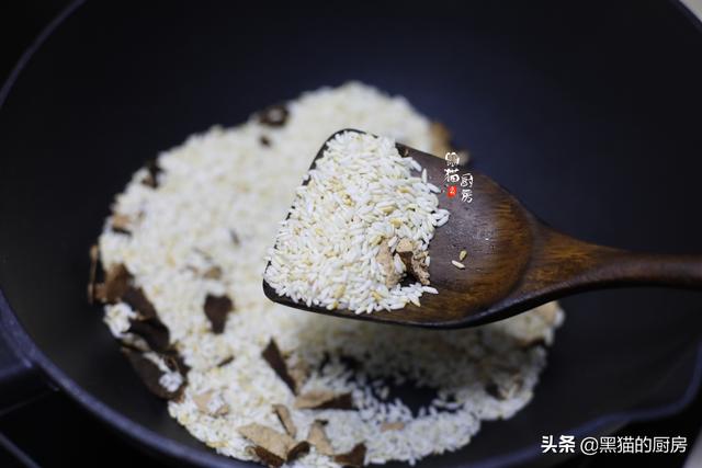 喝炒米茶的最佳时间，炒米茶什么季节喝（90岁爷爷教我做炒米茶）