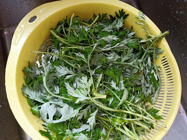 青团皮的配方比例，青团最正宗的做法才柔软（其实做法挺简单的）