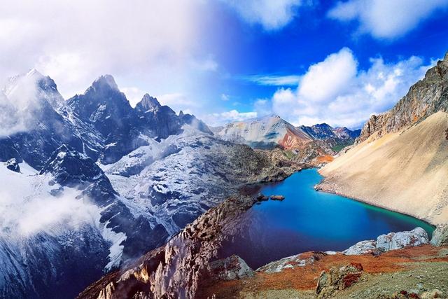 达那是哪里的城市，达拉是哪个国家的城市（距香格里拉约22公里）