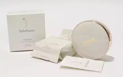 BB霜和气垫BB有什么区别，气垫bb和bb霜的区别（BB霜、气垫、粉底液、素颜霜...这些底妆区别在哪）