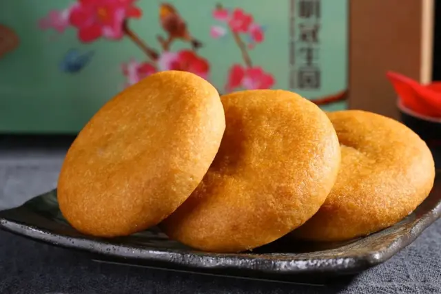 昆明周边好玩的地方，昆明周边好玩的地方有哪些（来到四季如春的昆明）