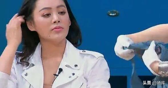 红河谷宁静露两点，宁静红河谷漏了嘛（宁静，好野一女的）