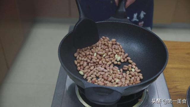 汤圆是怎么做的，汤圆的做法及配料窍门（自制汤圆：记住关键两点）