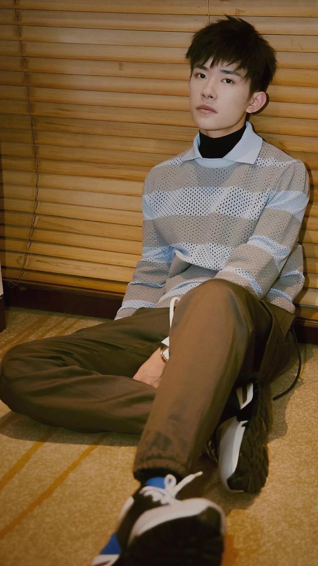 王俊凯高清壁纸，王俊凯高清壁纸图片（珍藏高清：你们要的王俊凯壁纸）