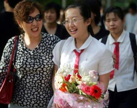 上海交大农学院录取分数线，2022年上海交通大学在贵州的录取分数线是多少（本打算复读却意外捡漏上海交大）