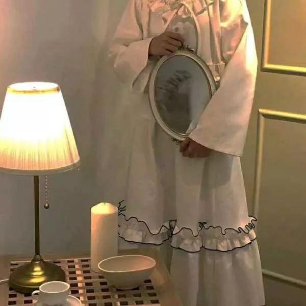 动漫帅哥美女图片，帅哥美女杂图（图王鲨鱼哥第33期33套微信头像加背景图）