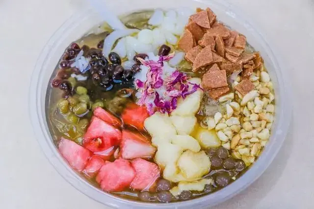 冰粉是什么做的，冰粉是什么材料做的（详细做法和配方揭秘）