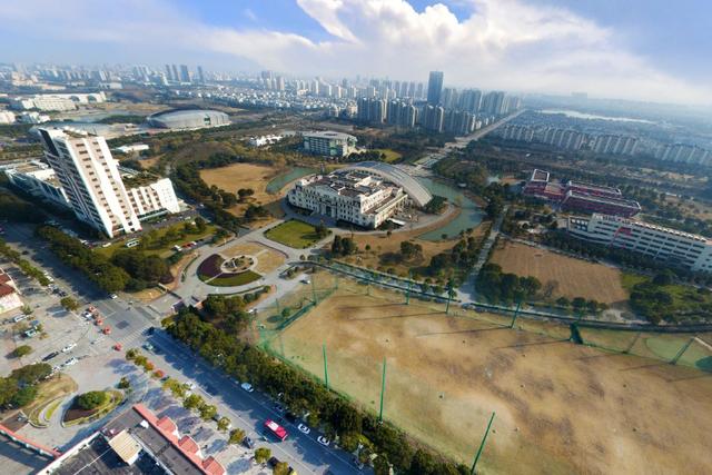 松江大学城地图，上海松江大学城位置图（比较上海郊区的两个大学城）