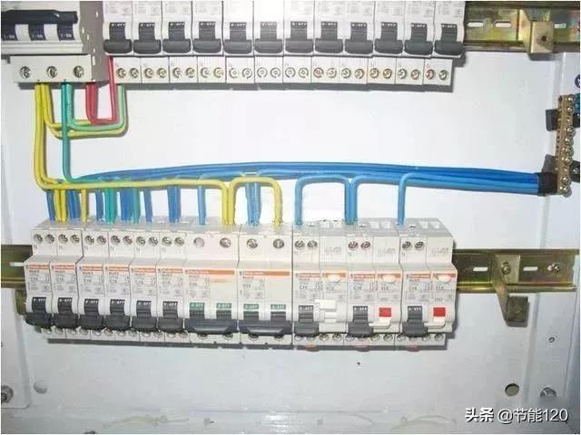 家用配电箱正规接线图，家用配电箱接线图讲解（图文教会你配电箱如何接线）