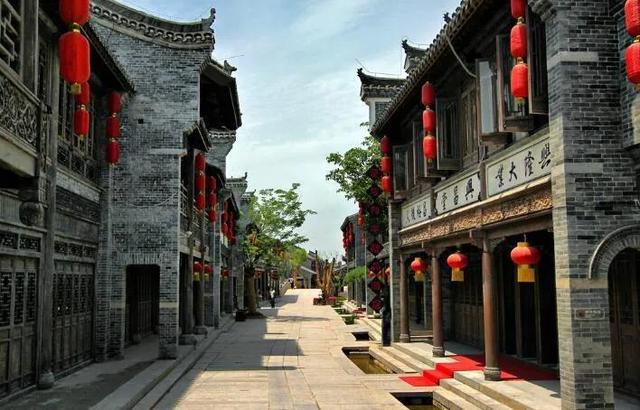 山东有什么好玩的地方，山东有什么好玩的地方旅游景点（山东十大春游景点）