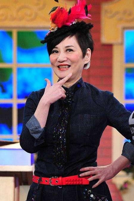 黄子佼曾宝仪分手原因，黄子佼跟曾宝仪在一起几年（小S和曾宝仪的恩怨）