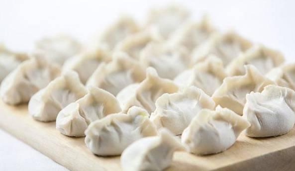 土豆素馅饺子做法大全集，土豆饺子馅做法（原来TA可以变得更好吃）