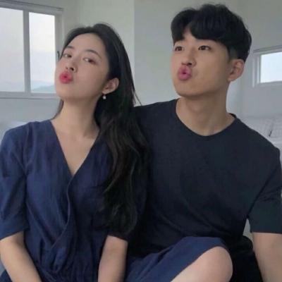 罕见浪漫二字网名情侣，二字情侣网名简单气质   离笙| 挽歌（幸福的qq情侣网名两个字干净好听-可爱点）