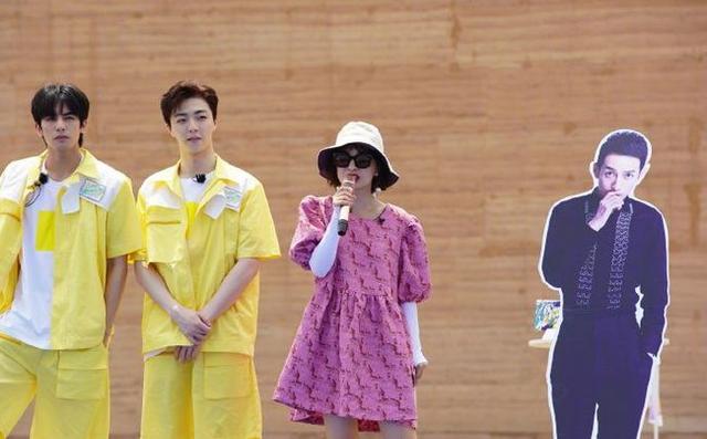 宋威龙个人资料，宋威龙个人资料家境以及学历（却被误会成矮个的8个男星）