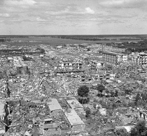 唐山大地震发生时间，唐山大地震时间发生的时间是多少（三次地震加起来上百万人死亡）